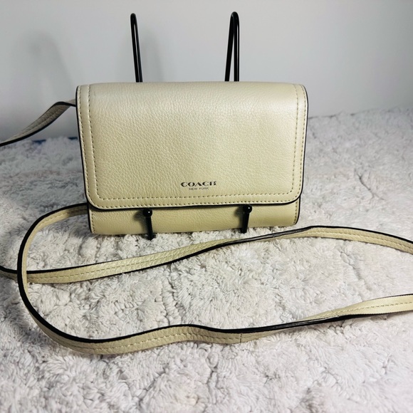 Coach Handbags - Coach Cream Leather Pebbled Crossbody Bag